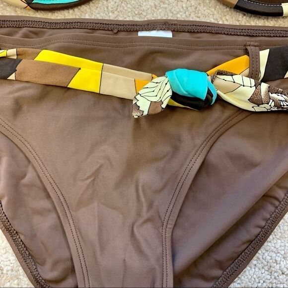 NWT Skye Bikini set size 10 - Picture 3 of 7